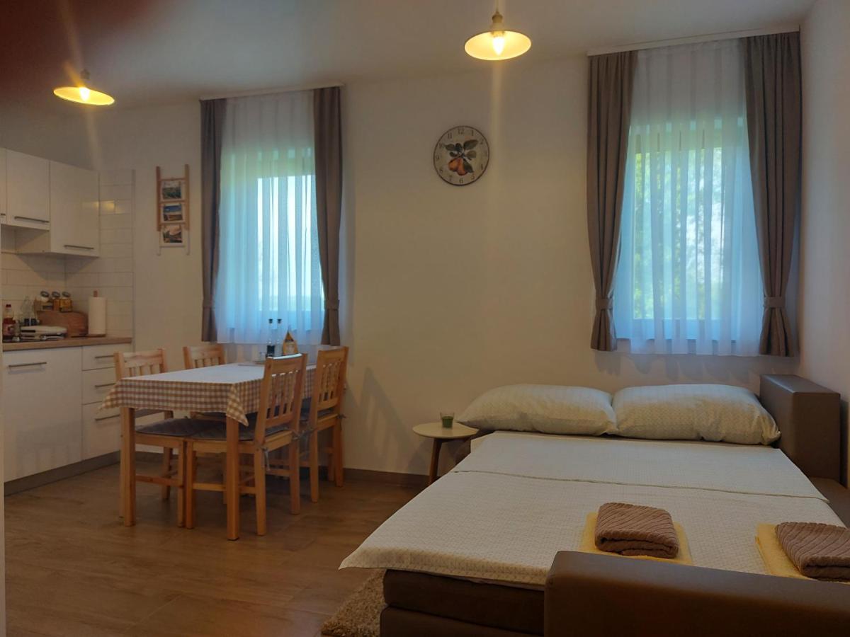 Holiday home, Apartman Obajdin Slunj Exterior foto